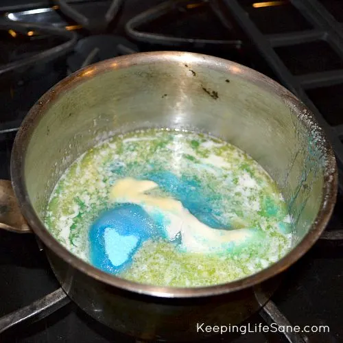 pot with sugar, butter and blue jello