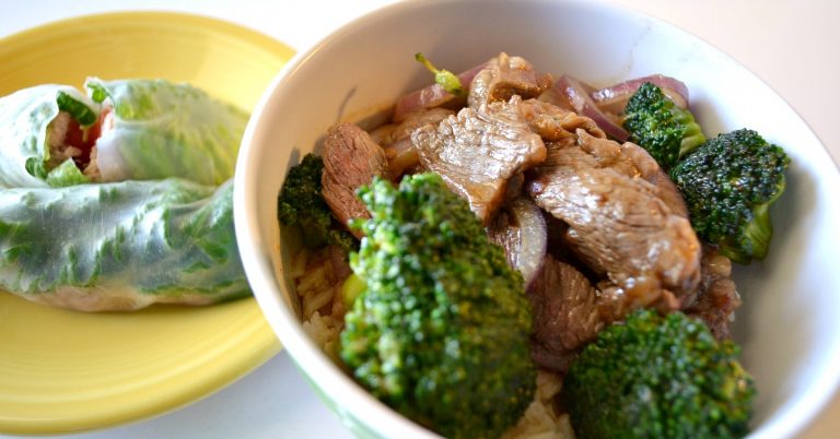 I love getting take-out, but it can get really expensive for the entire family. You can make your own week night broccoli beef in just few minutes. Week Night Broccoli Beef
