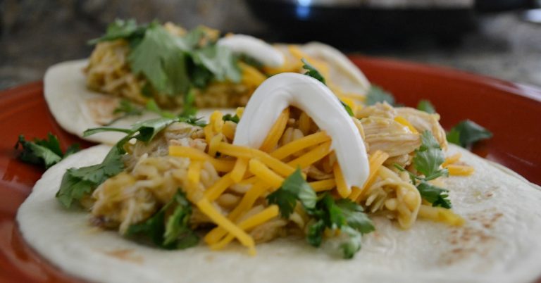 Slow Cooker Chicken Salsa Verde