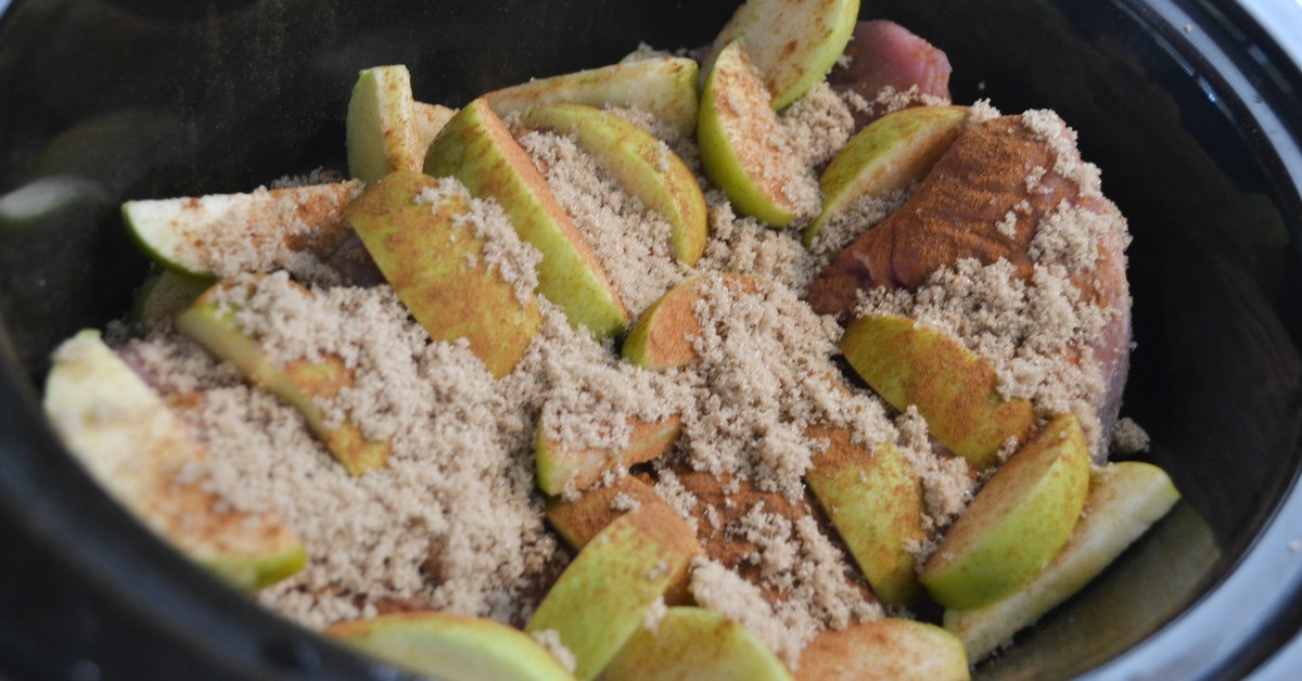 Slow cooker store apples