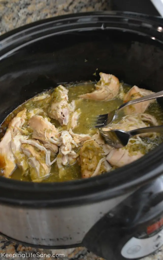 slow-cooke-chicken-salsa-verde-4