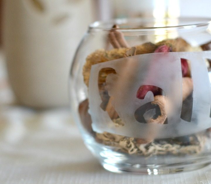 It's the time of year to get creative! Try doing your own glass etching for a super cute DIY decoration for any time of the year.