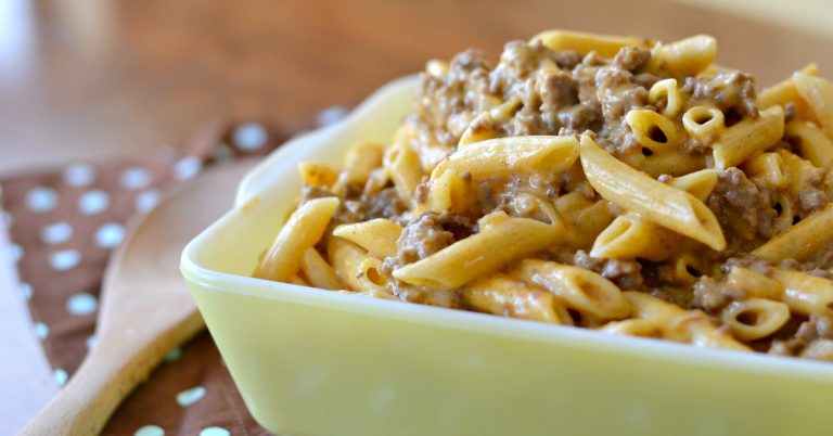 Add this yummy cheesy hamburger mac to your menu this week. I know your kids will love this family favorite and clean their plate.