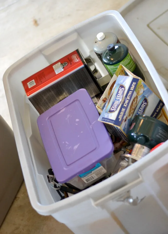 Does your family like to camp? Here's a great camping packing hack that will save you tons of time so you can take those last minute trips! This packing time saver will make your camping trip much easier.