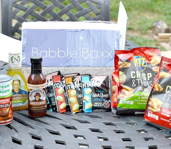 Who doesn't like a summer BBQ? It's easy to pull off if you have the right items. Here are your must have products to have a successful BBQ!