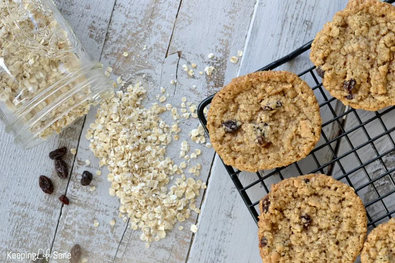 These are best EGGLESS oatmeal cookies EVER! Perfect for lunch boxes, snacks, and desserts. They won't last long so make sure to make a double batch.