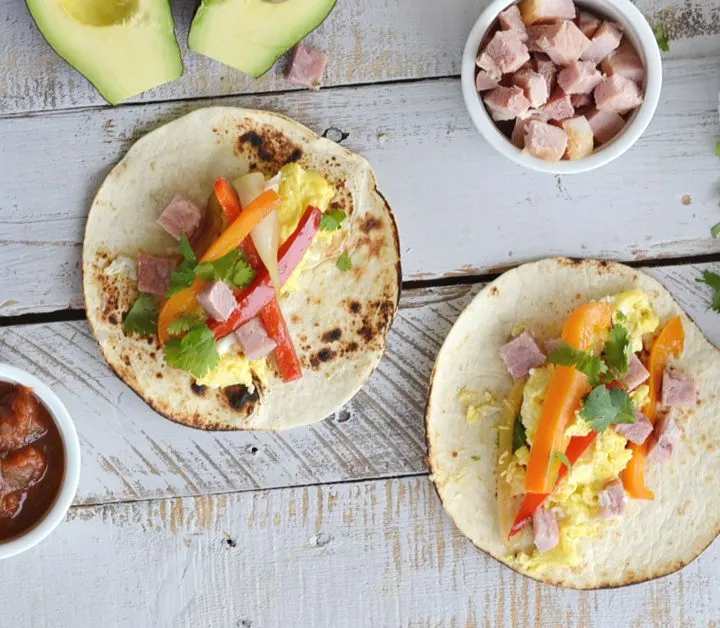 Are you looking for a new breakfast idea? These easy breakfast fajitas are delicious and everyone loves them. They're perfect for a crowd.