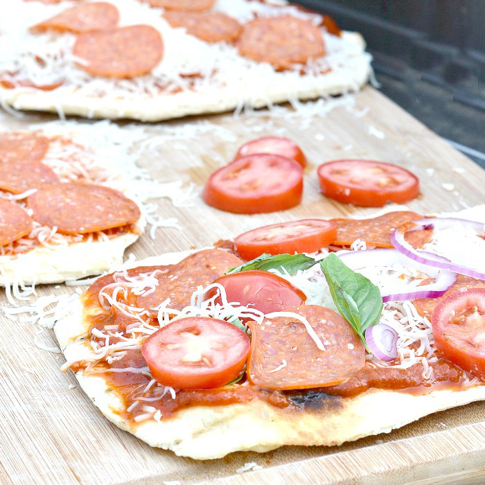 How to Make Grilled Pizza Crust Keeping Life Sane